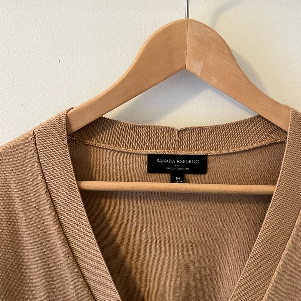 Lightweight button cardigan